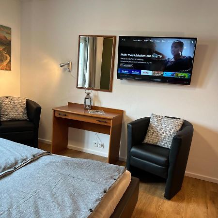 Ferienwohnung swissme - 100qm - Balkon - 2 Bäder - Parkplatz - Fußbodenheizung St. Moritz Exterior foto