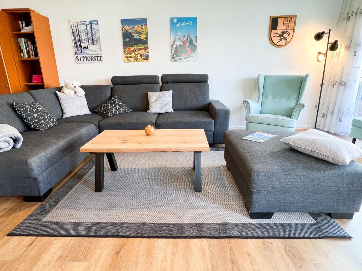 Ferienwohnung swissme - 100qm - Balkon - 2 Bäder - Parkplatz - Fußbodenheizung St. Moritz Exterior foto